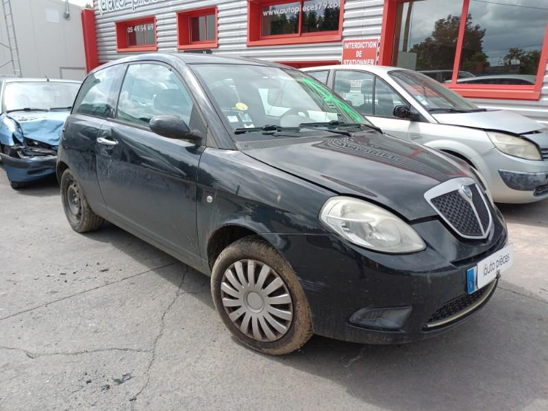 Image LANCIA YPSILON 4