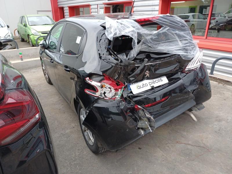 Image PEUGEOT 208 1