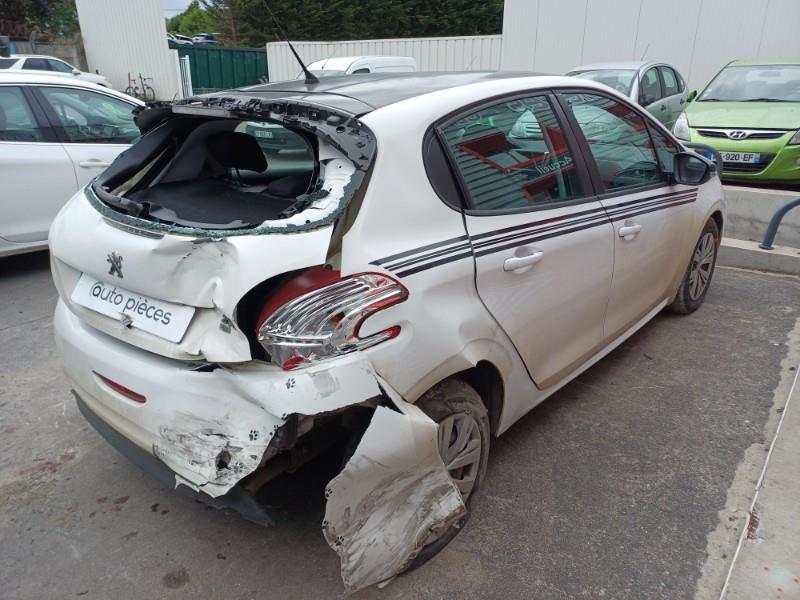 Image PEUGEOT 208 1