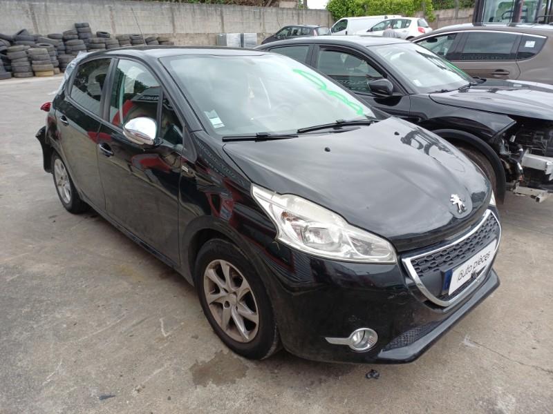 Image PEUGEOT 208 1