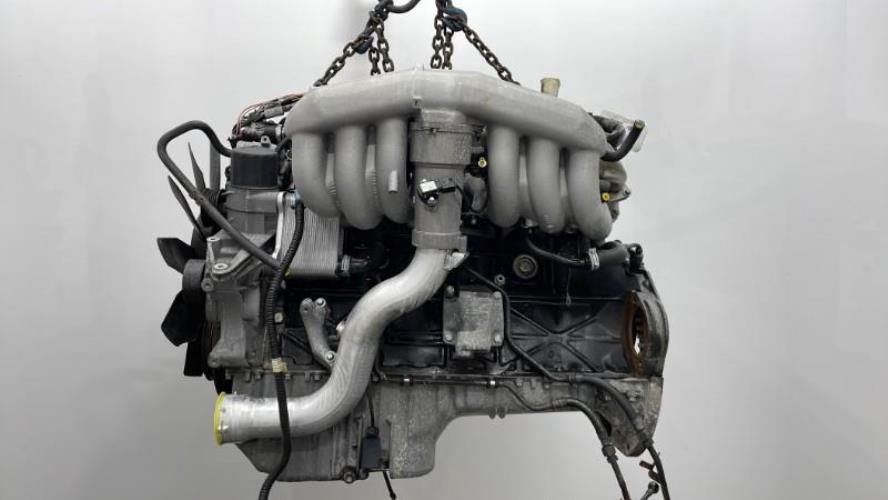 Image Moteur - MERCEDES CLASSE E 210