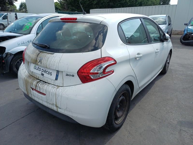 Image PEUGEOT 208 1