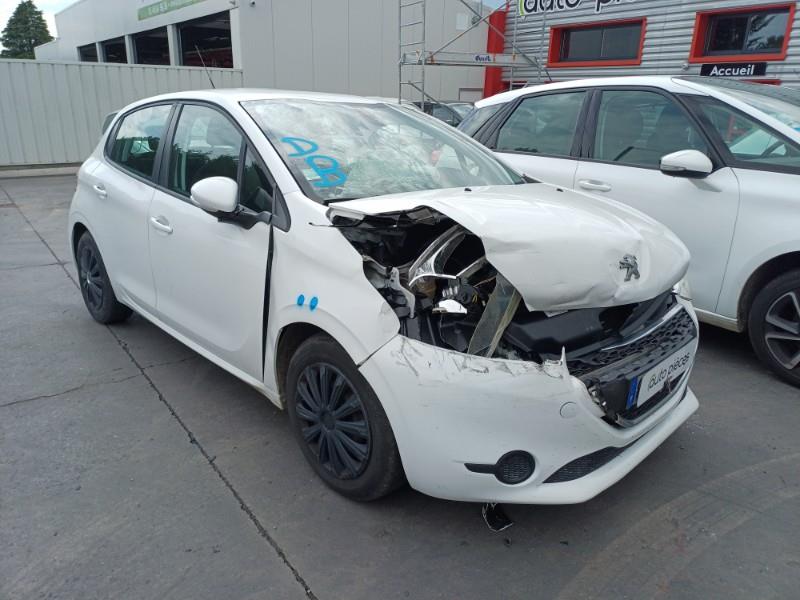 Image PEUGEOT 208 1