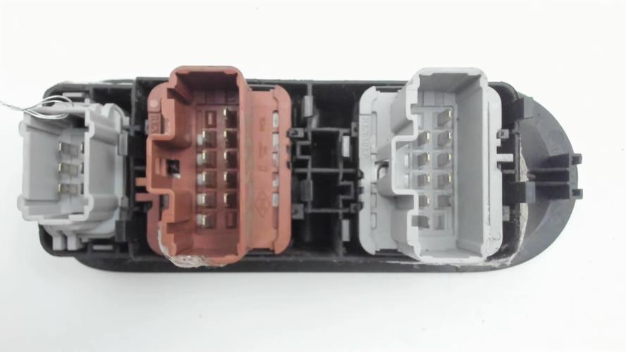 Image Interrupteur de leve vitre avant gauche - RENAULT SCENIC 2