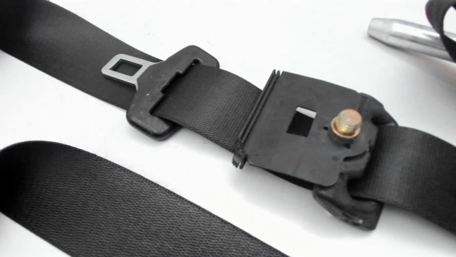 Image Ceinture avant gauche - MERCEDES VITO 638