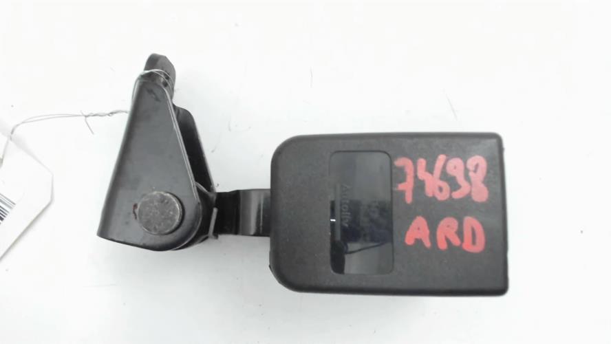 Image Attache ceinture arriere droit - PEUGEOT 308 1