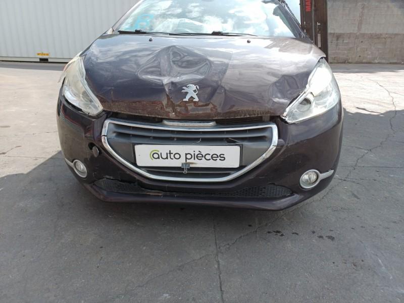 Image PEUGEOT 208 1