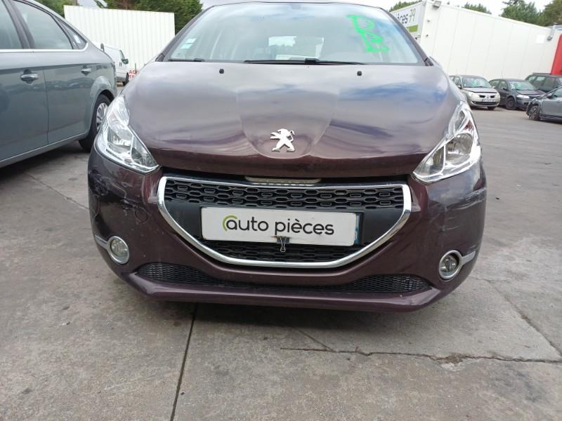 Image PEUGEOT 208 1