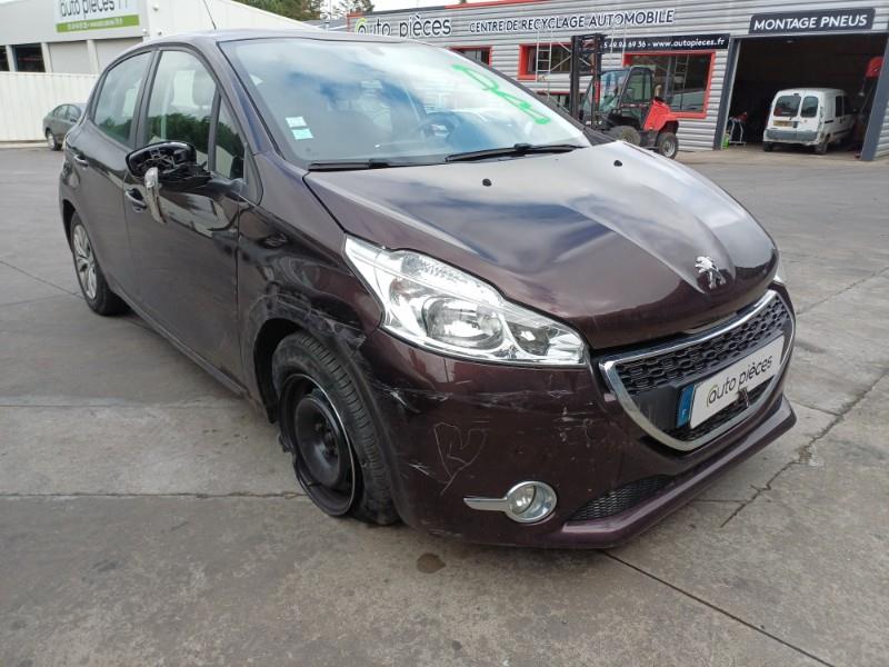 Image PEUGEOT 208 1