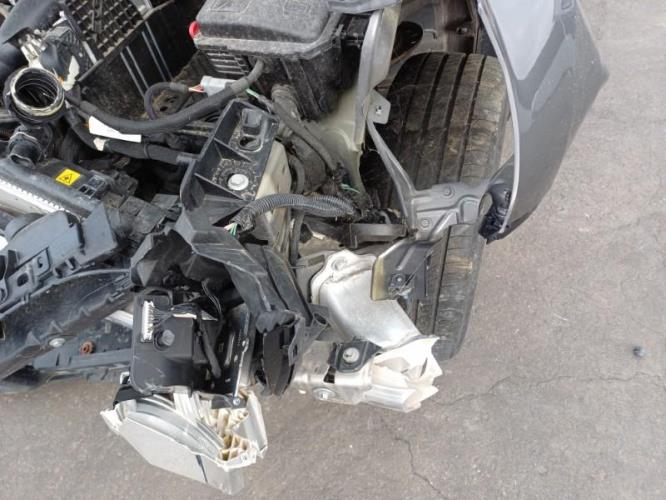 Image Moteur - PEUGEOT 208 2