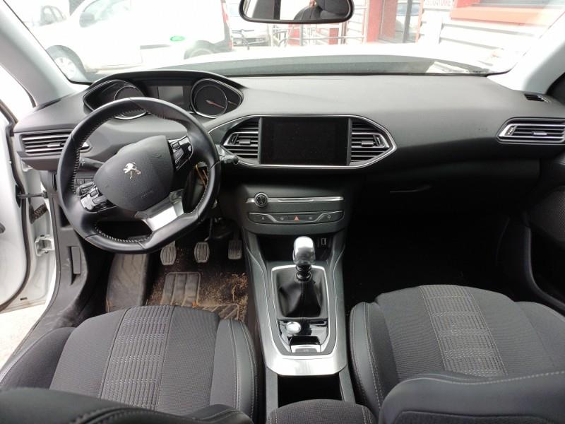 Image PEUGEOT 308 2