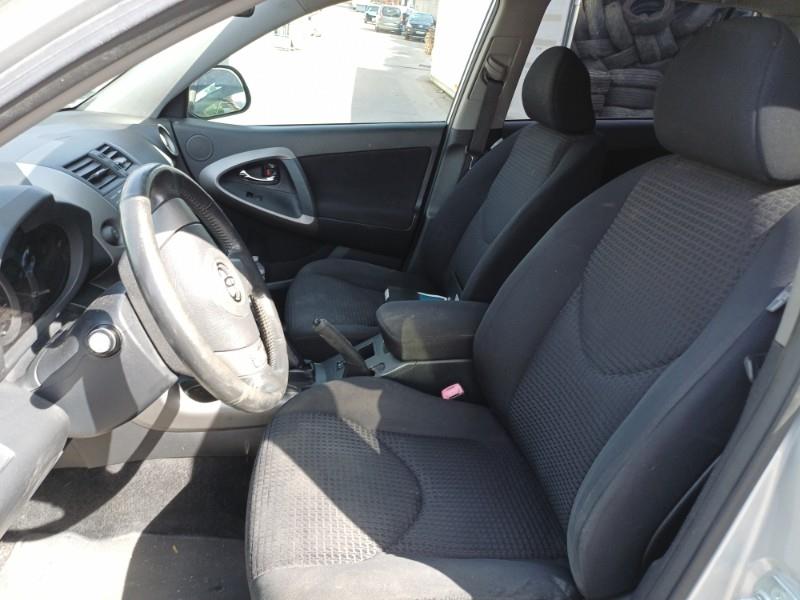 Image TOYOTA RAV4 3