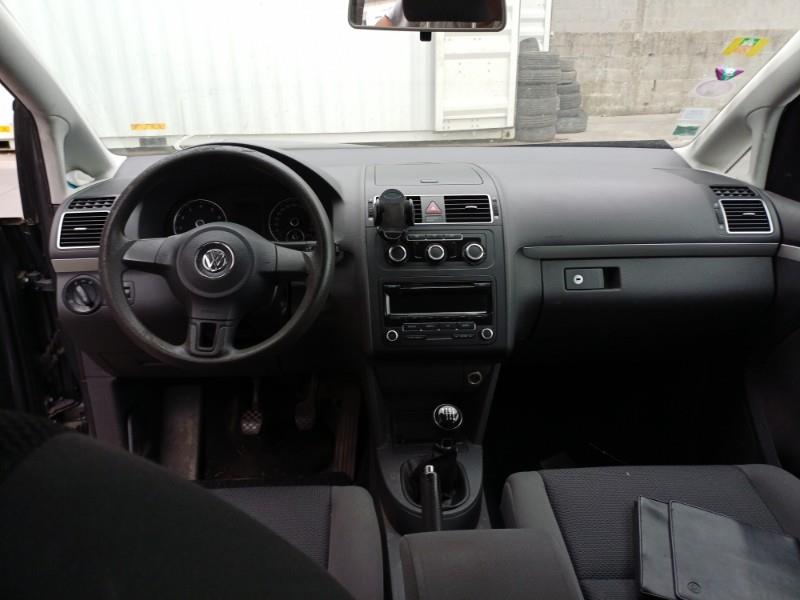 Image VOLKSWAGEN TOURAN 2