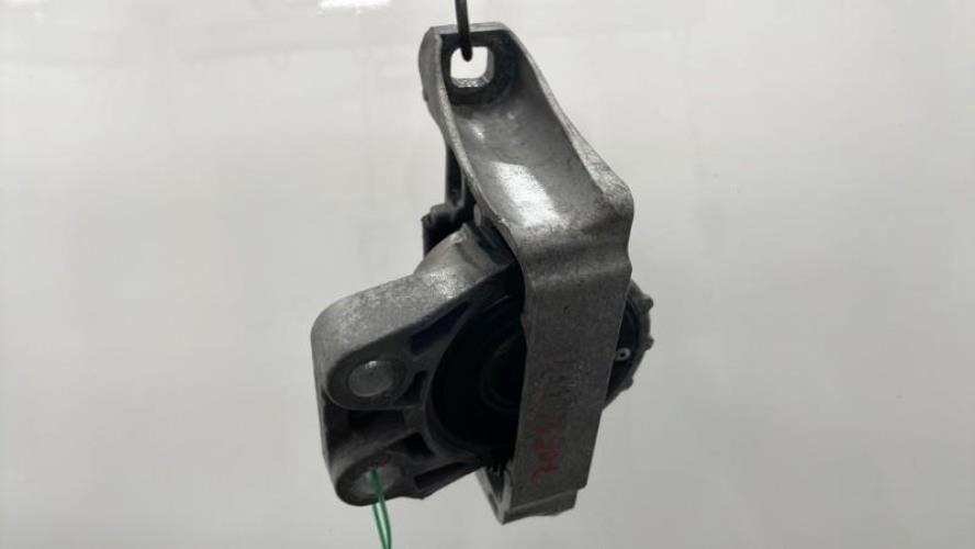 Image Support moteur droit - VOLVO V 50