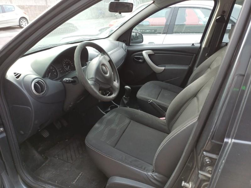 Image DACIA SANDERO 1