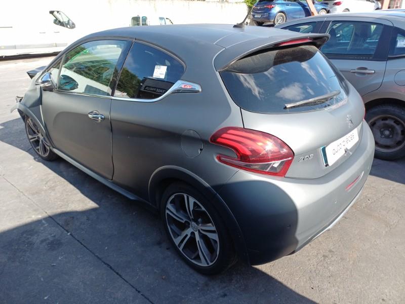 Image PEUGEOT 208 1