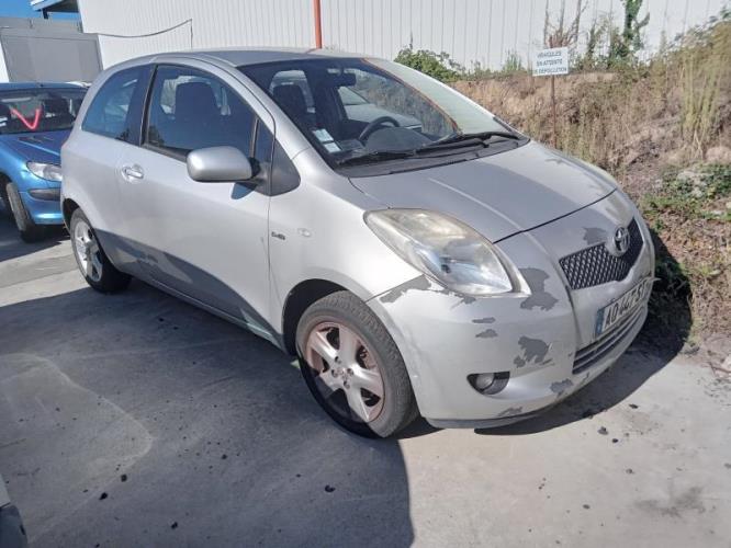 Pare soleil droit TOYOTA YARIS 2 PHASE 1 Diesel occasion