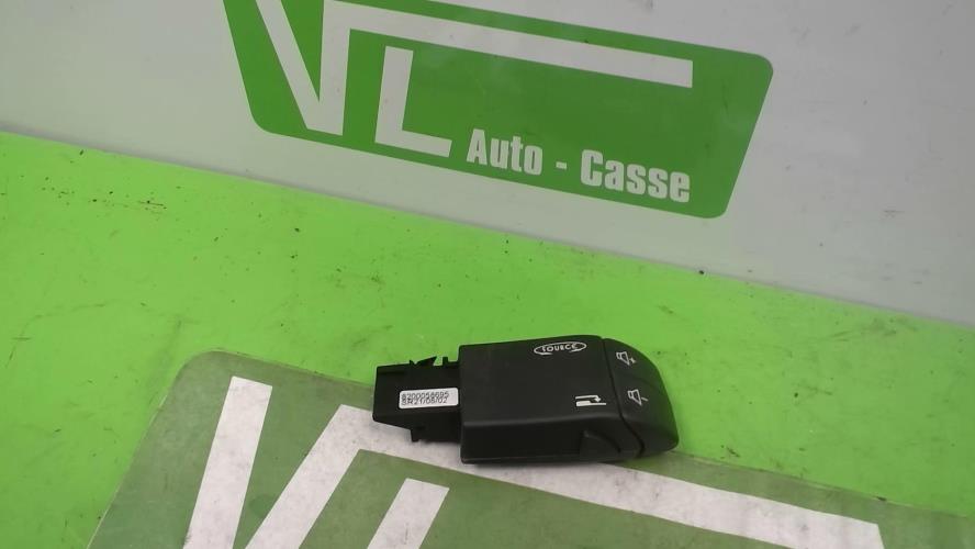 Autoradio RENAULT CLIO 2 PHASE 1 Essence