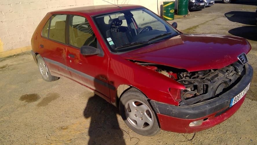 Protège pare-brise PEUGEOT 306  acheter pas cher en ligne chez