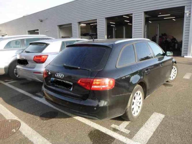 Autoradio d'origine AUDI A4 3 AVANT PHASE 2 BREAK Diesel occasion