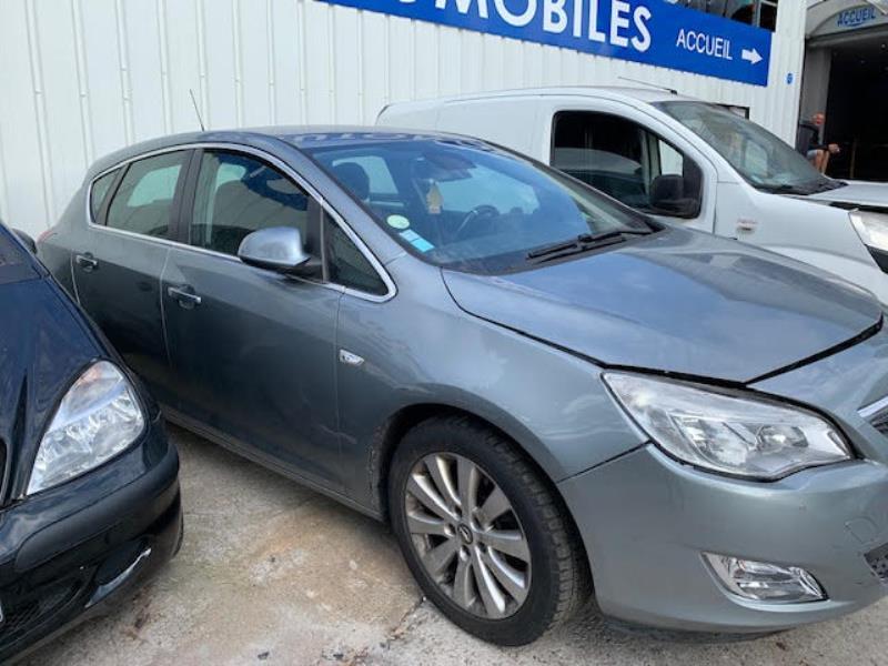 Opel astra j 2010