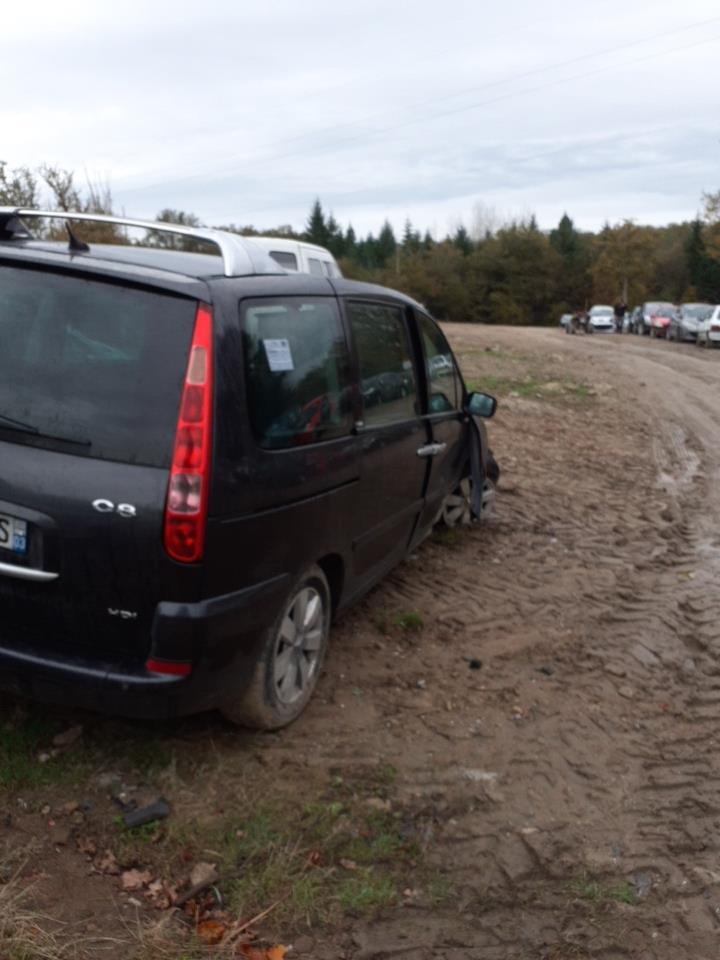 Foto pieza de coche