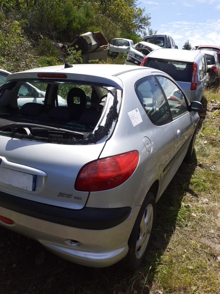 Foto pieza de coche