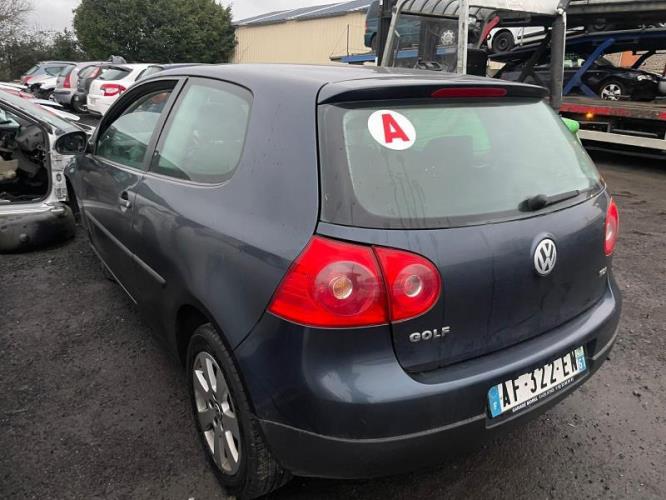 Bras essuie glace arriere VOLKSWAGEN GOLF 5 Diesel occasion