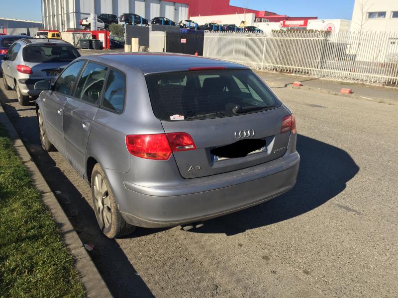 feu arrière gauche s/coffre A3 8P phase 2 sportback Audi pièce d