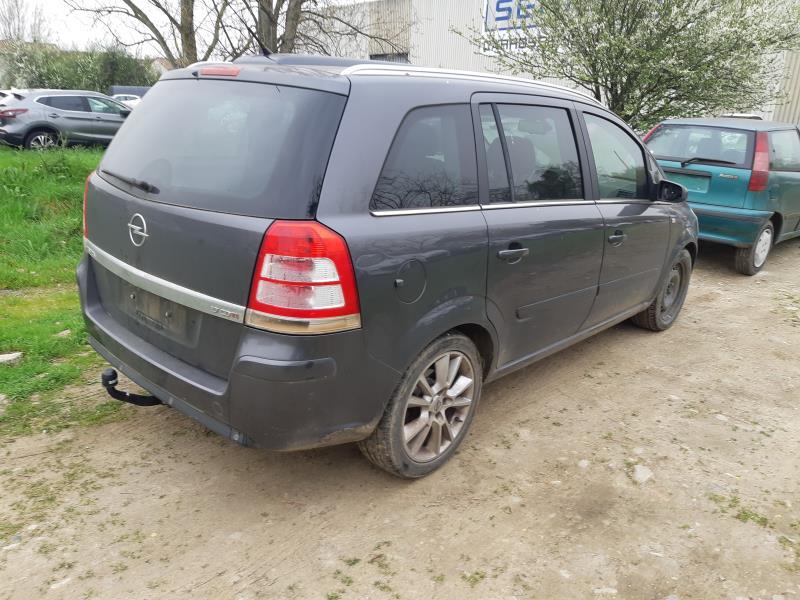 Opel zafira b 2008